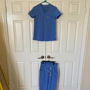 FIGS Ciel Blue XXS Scrub Set